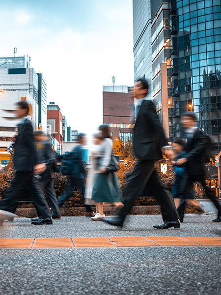 People going towards the office in a smart city